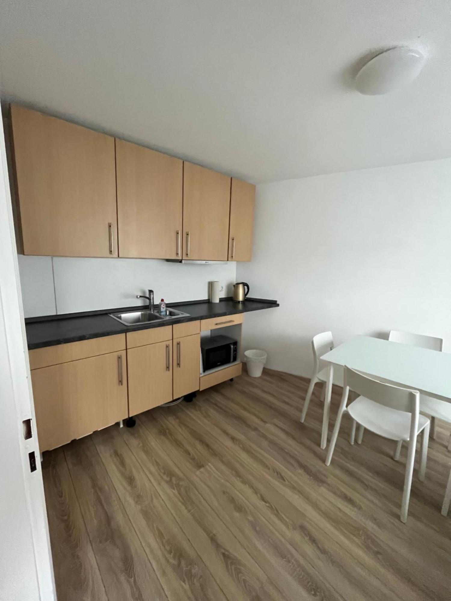 Apartment Dusseldorf-City Bagian luar foto